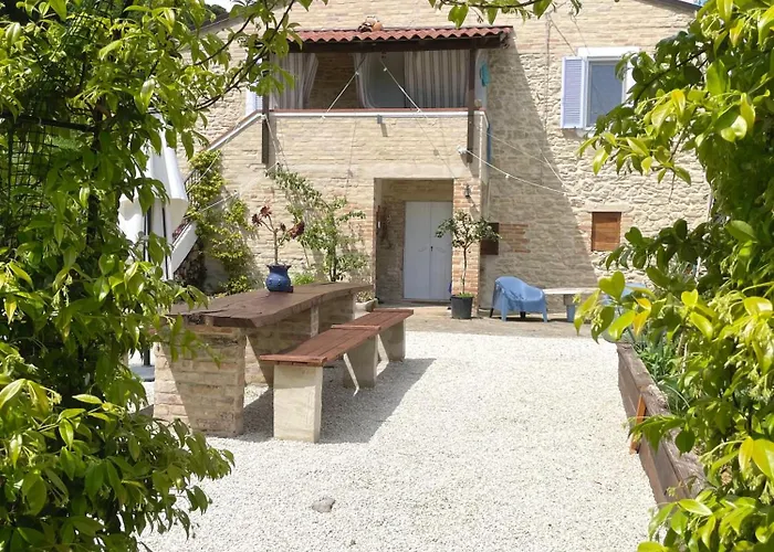 Microfattoria Lenta Massignano